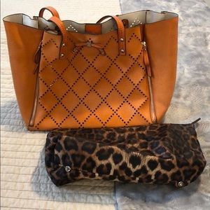 Jessica Simpson orange purse & snap in leopard bag